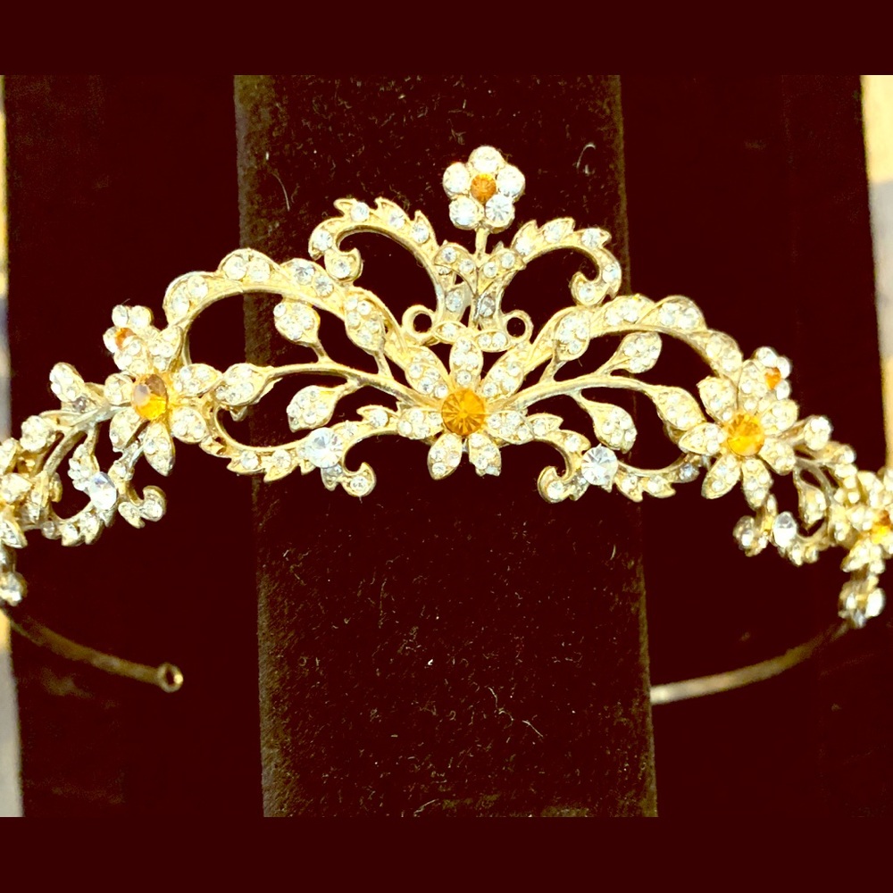 Bridal or Sweet 15 Tiara with Topaz
